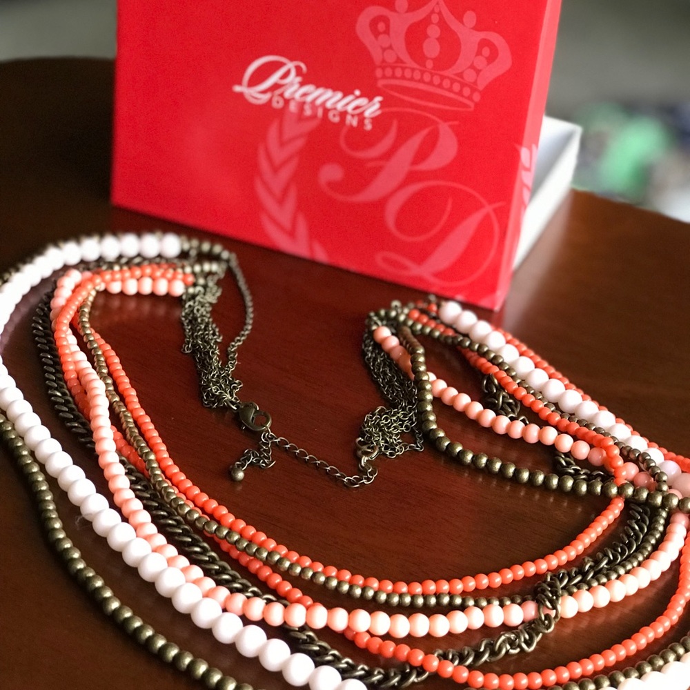 Premier Designs Necklace